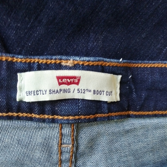 Levi's Jeans - Picture 6 of 7